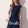 O1CN014VAQVa2Jba078oXy2_3906869440.jpg_q50.jpg_.webp it b+ab法式连衣裙女褶皱收腰简约高级感2026夏季漂亮短款小裙子