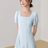 O1CN014lfZh61LISW3f15XJ_2983371276.jpg_q50.jpg_.webp IEF/爱依服连衣裙2026夏季新款法式简约大方气质感通勤连衣长裙