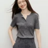 红袖灰色针织衫2026夏季新款女装细坑条半开襟淡人高知穿搭上衣