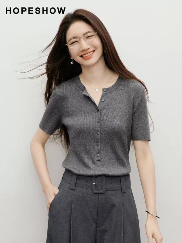 红袖灰色针织衫2026夏季新款女装细坑条半开襟淡人高知穿搭上衣