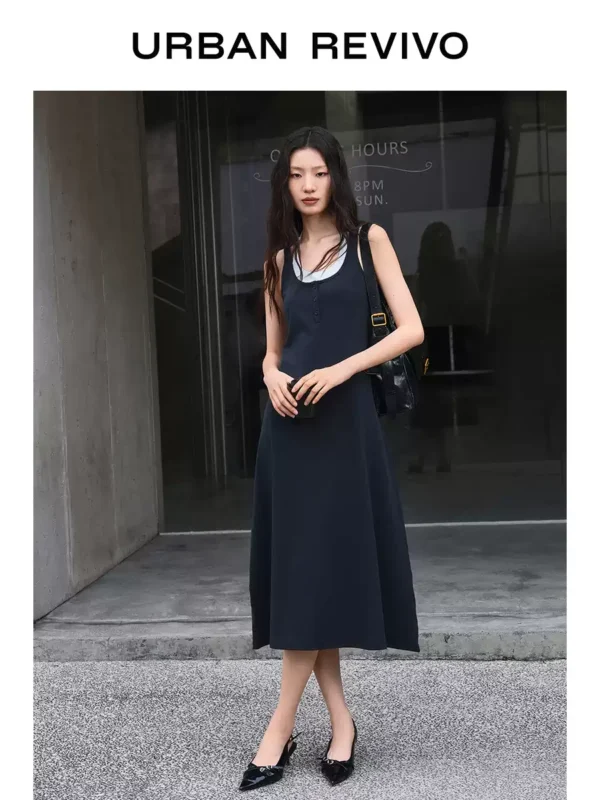 O1CN01FJH0Ye2FYaxO1nhdL_2104668892.jpg_q50.jpg_.webp UR2026夏季新款女装休闲真两件条纹挂脖系带连衣裙UYY760098