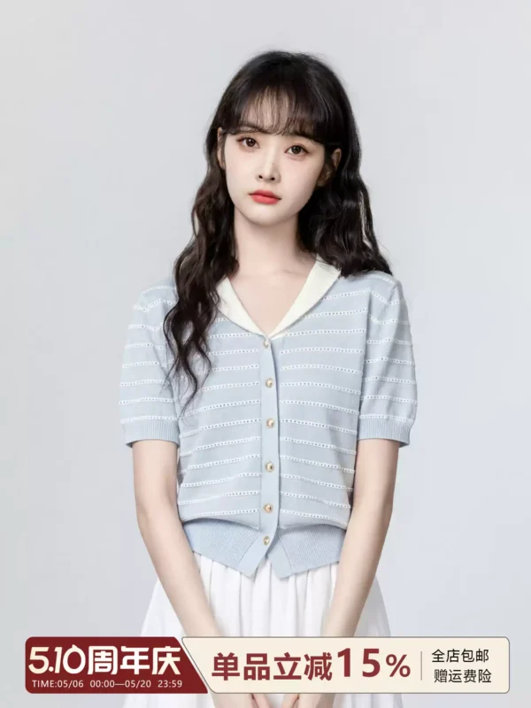 蓝色条纹针织短袖T恤女夏2026夏季新款镂空撞色V领打底衫短款上衣