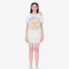 O1CN01GClLRz1gQneWOyrmY_2215713954137.jpg_q50.jpg_.webp 13DE MARZO女士 2026春夏新款花卉插画短袖时尚圆领休闲百搭T恤