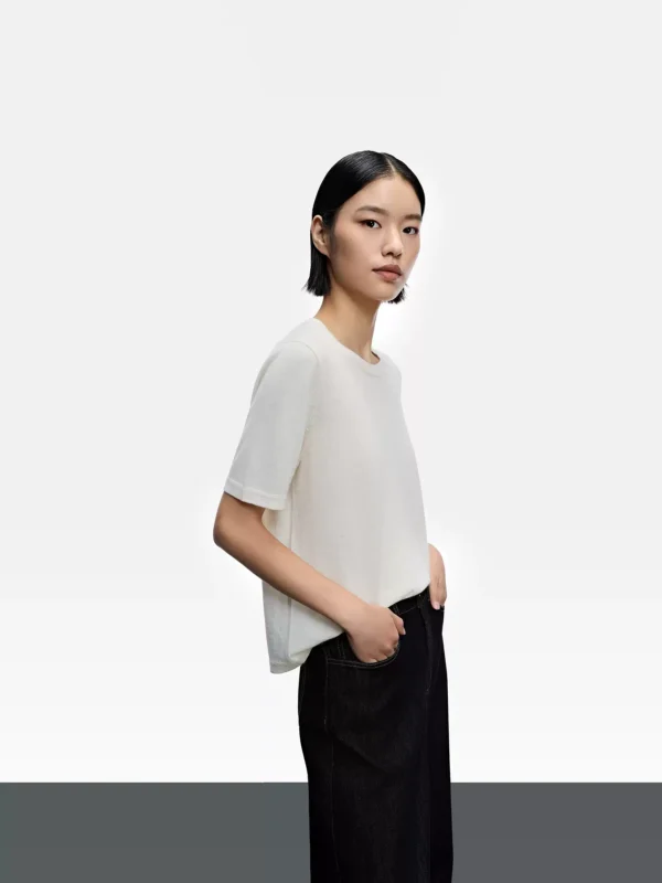 O1CN01HWKaoc1Z5XyRyfXDL_575083143.jpg_q50.jpg_.webp 【四季针织云感T】ERDOS 羊毛羊绒混纺百搭打底套衫女装短袖T恤