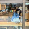 O1CN01LNeg8m1nGuPkCYLbb_2261115063.jpg_q50.jpg_.webp 夏季减龄穿搭一整套2026新款巨好看防晒衬衫出游松弛感裙子三件套