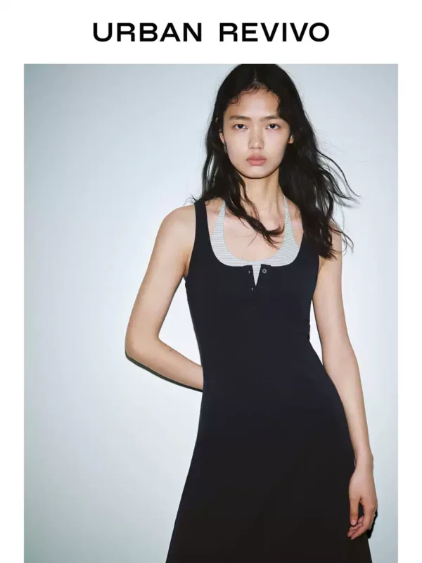 O1CN01MPQXiJ2FYaxNUpW7z_2104668892.jpg_q50.jpg_.webp UR2026夏季新款女装休闲真两件条纹挂脖系带连衣裙UYY760098