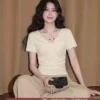 莱赛尔杏色V领短袖T恤女2026夏新款褶皱收腰体恤法式小资漂亮上衣