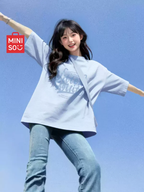 O1CN01QMEB4h281QxJUnaMd_2217051217872.jpg_q50.jpg_.webp 名创优品纯棉短袖t恤女2026新款夏季穿搭小个子冰丝罩衫蓝色上衣D