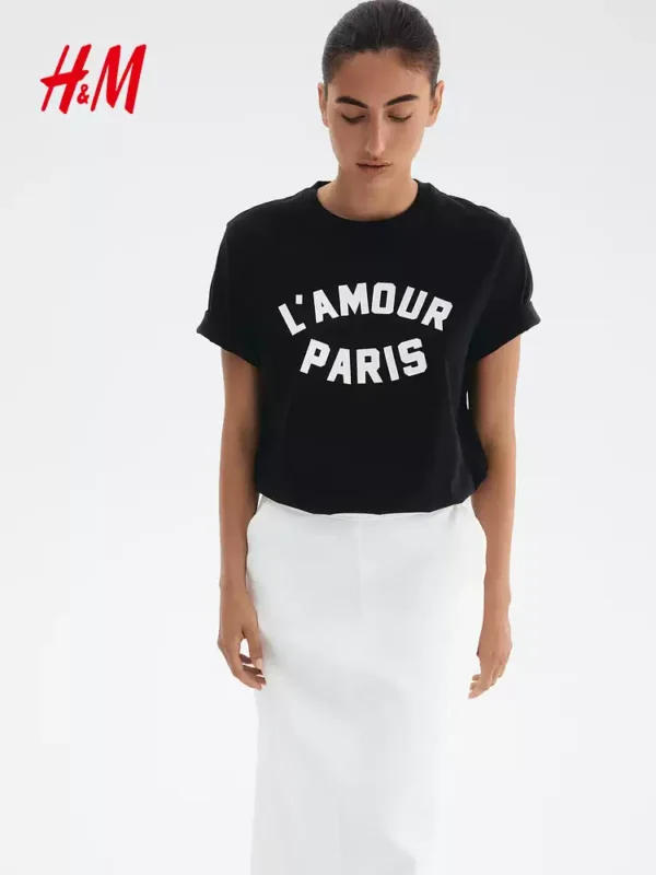 O1CN01VRhFX61UUDDtgNElM-3676232520.jpg_q50.jpg_.webp HM女装T恤夏季文艺复古穿搭美式圆领红色字母印花短袖上衣1274171