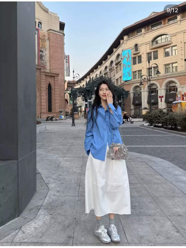 O1CN01Vshy3d1nGuPk09vLx_2261115063.jpg_q50.jpg_.webp 夏季减龄穿搭一整套2026新款巨好看防晒衬衫出游松弛感裙子三件套