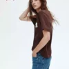 O1CN01X4fruG1UUDDtUY1xK-3676232520.jpg_q50.jpg_.webp HM女装T恤夏季文艺复古穿搭美式圆领红色字母印花短袖上衣1274171