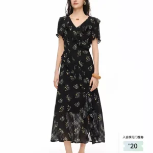 O1CN01XVOFf81DVGfcCpcyt_4611686018427382173-0-item_pic.jpg_q50.jpg_.webp 独束女装【浅夏花园】暗格纹花朵荷叶边连衣裙夏季新款甜美碎花裙