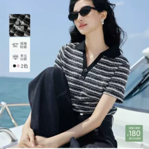 O1CN01dsAwKK1wHDE1byJY1_528296282.jpg_q50.jpg_.webp 秋水伊人条纹短袖T恤女2026夏季新款休闲简约V领百搭时尚polo上衣