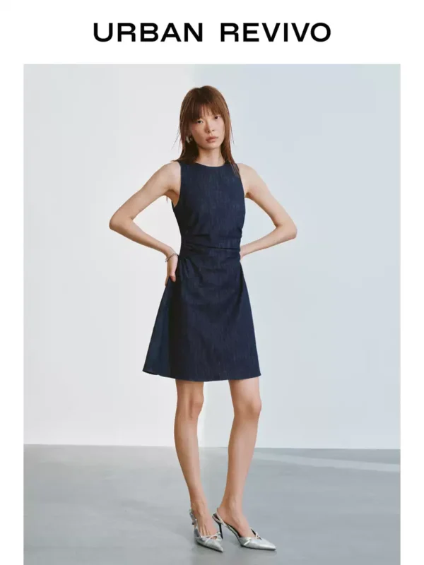 O1CN01e5b7742FYax9qakIR_2104668892.jpg_q50.jpg_.webp UR2026夏季新款女装休闲简约抽褶圆领牛仔连衣裙UYY860133+#