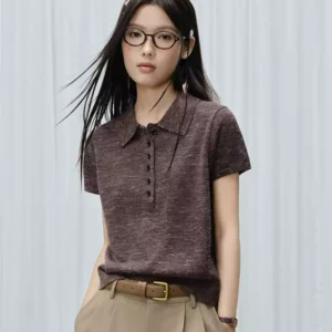 O1CN01gRHhBY2BTJvs9PECY_94008339-0-picasso.jpg_q50.jpg_.webp 设计师款佐丹奴夏季亚麻肌理感翻领短款短袖POLO针织衫女18356307