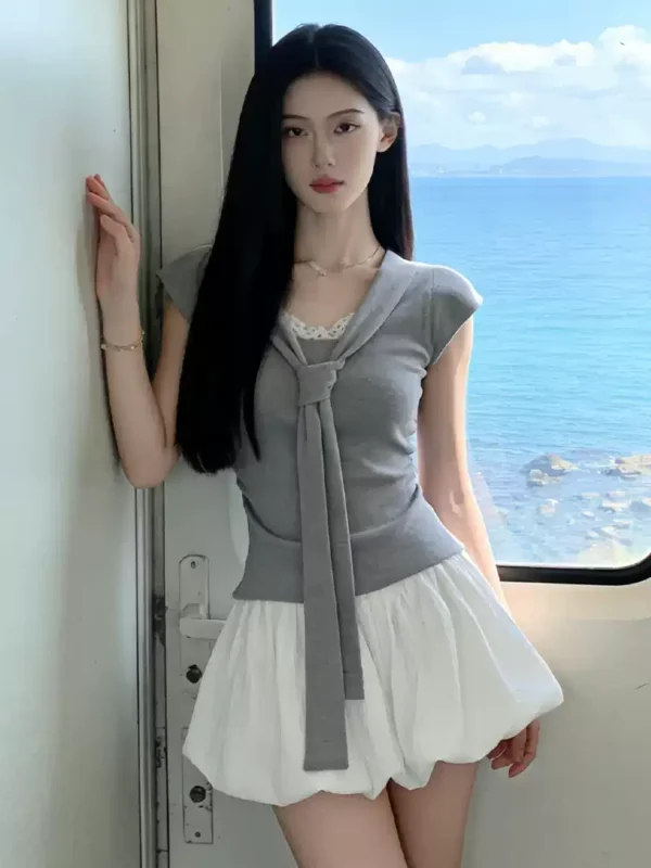 O1CN01j4VOAL1nGuPjZ0QFm_2261115063.jpg_q50.jpg_.webp 夏天穿搭一整套2026巨好看韩系小个子漂亮减龄花苞短裙套装两件套