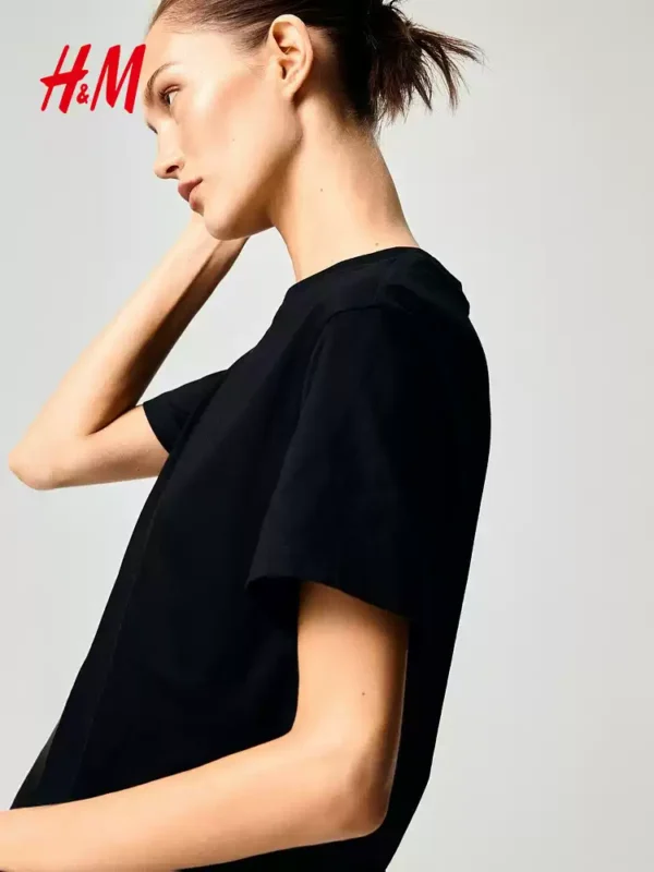 O1CN01laBJcC1UUDDhdoTb0-3676232520.jpg_q50.jpg_.webp HM女装T恤2026夏季新款棉质圆领美式微落肩时尚条纹短袖0963662