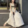 O1CN01tqUqEH22Xb5KkC7yg-2209697117130.jpg_q50.jpg_.webp 【莫瑞花园】ELLE针织条纹连衣裙女装2026夏新款优雅a字背心裙子